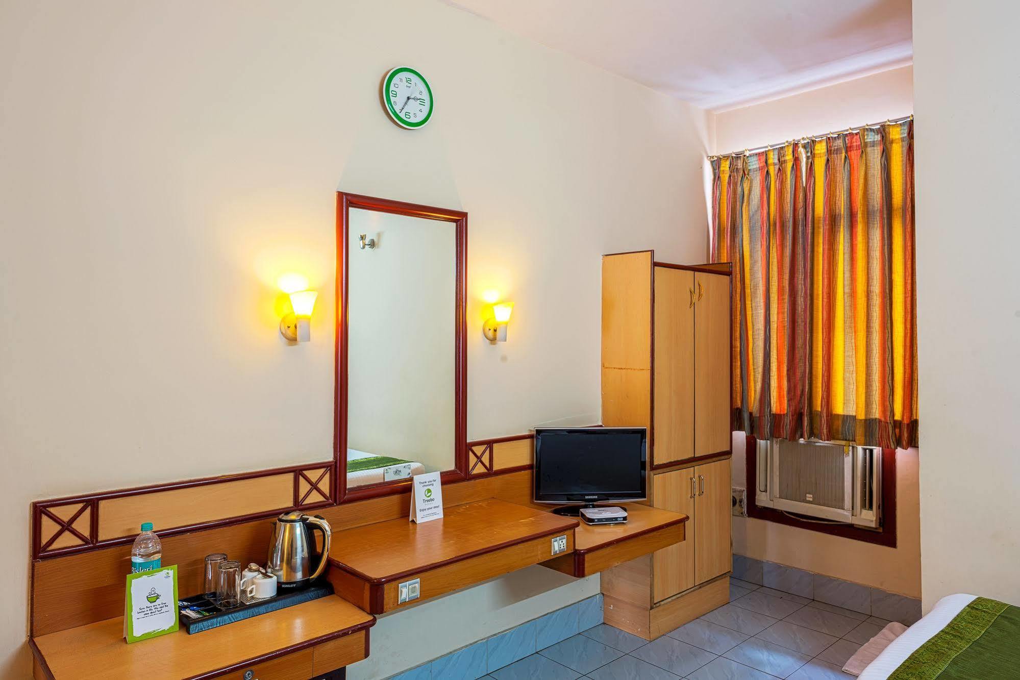 Hotel Saaket Residency วิสาขปัตนัม ภายนอก รูปภาพ