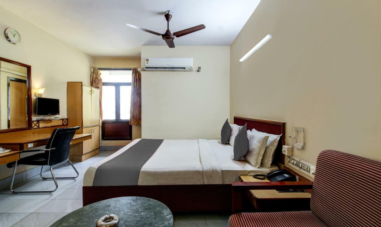 Hotel Saaket Residency วิสาขปัตนัม ภายนอก รูปภาพ